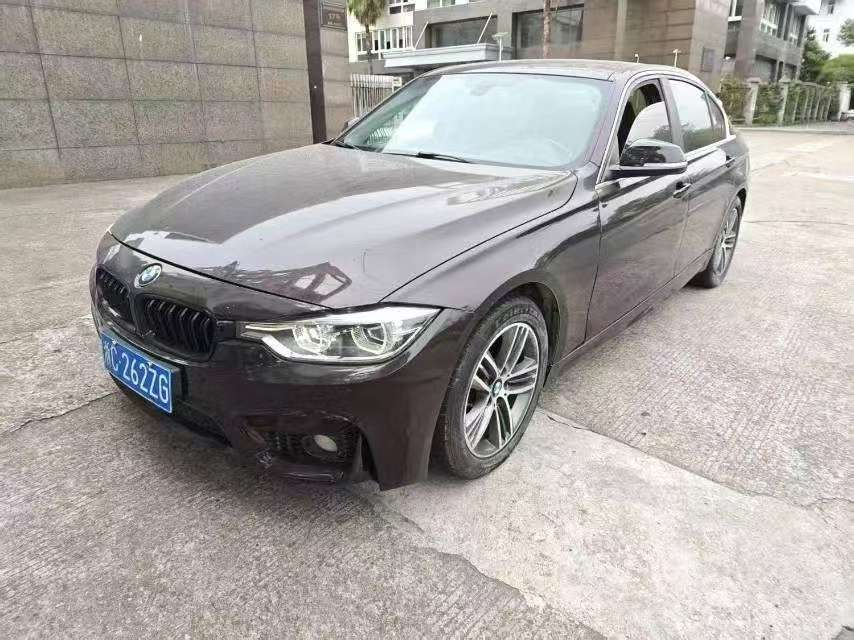 BMW 3 Series 320Li Style Edition 2