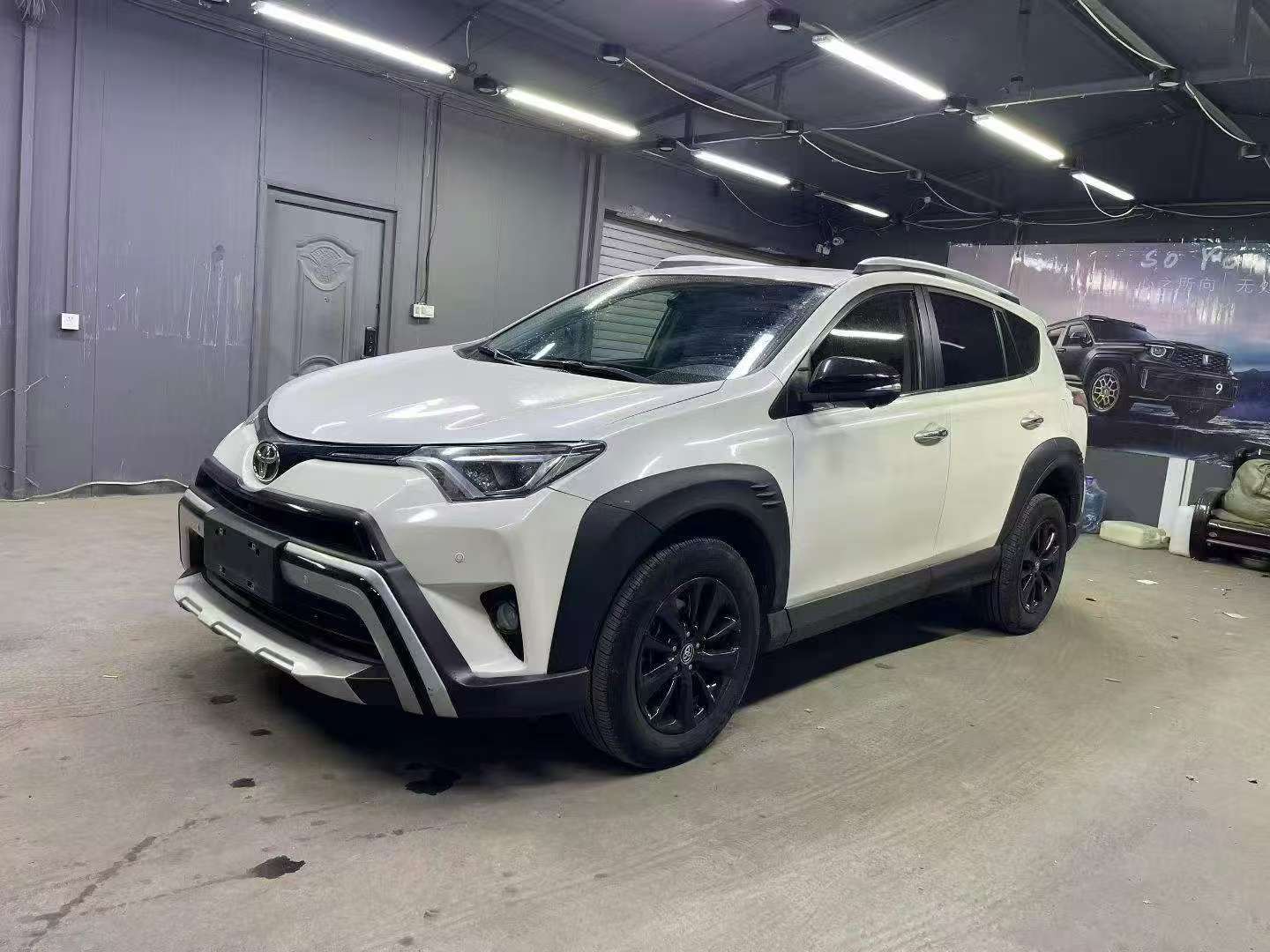 Toyota RAV4 2019 Style X Limited Edition FWD High Trim 2.0L 2