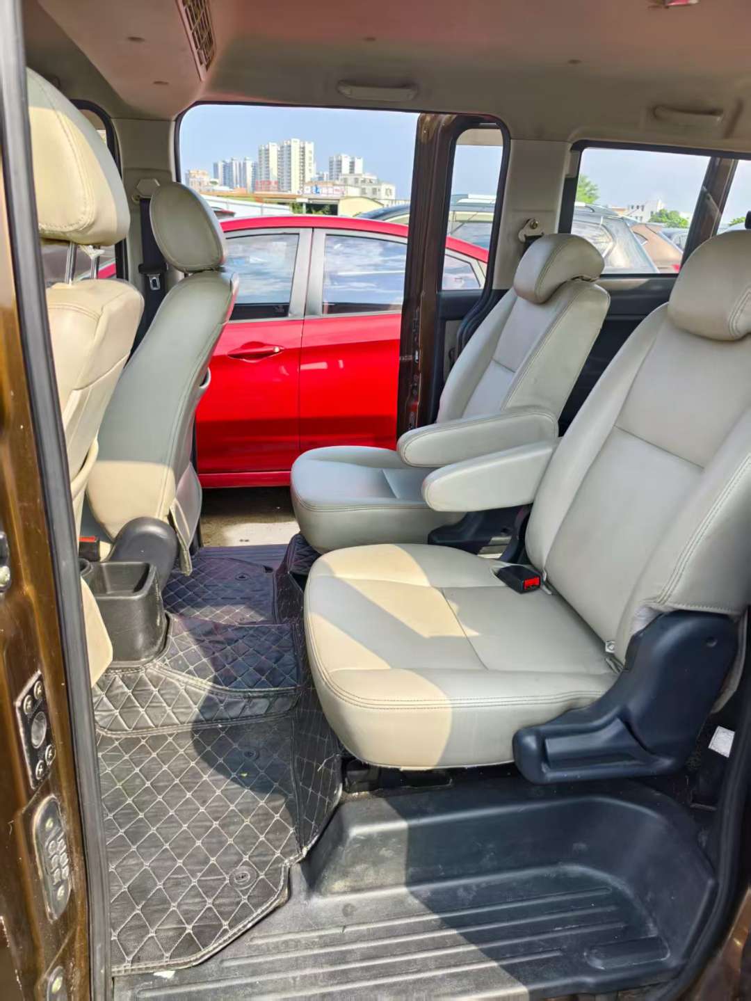 Changan Ouno S 2016 Gold Edition High Trim 4