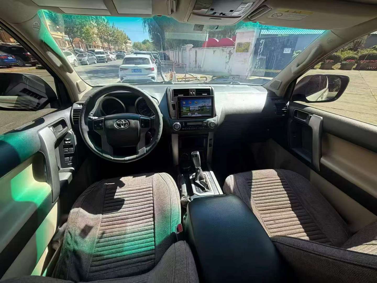 Toyota Prado 2012 7