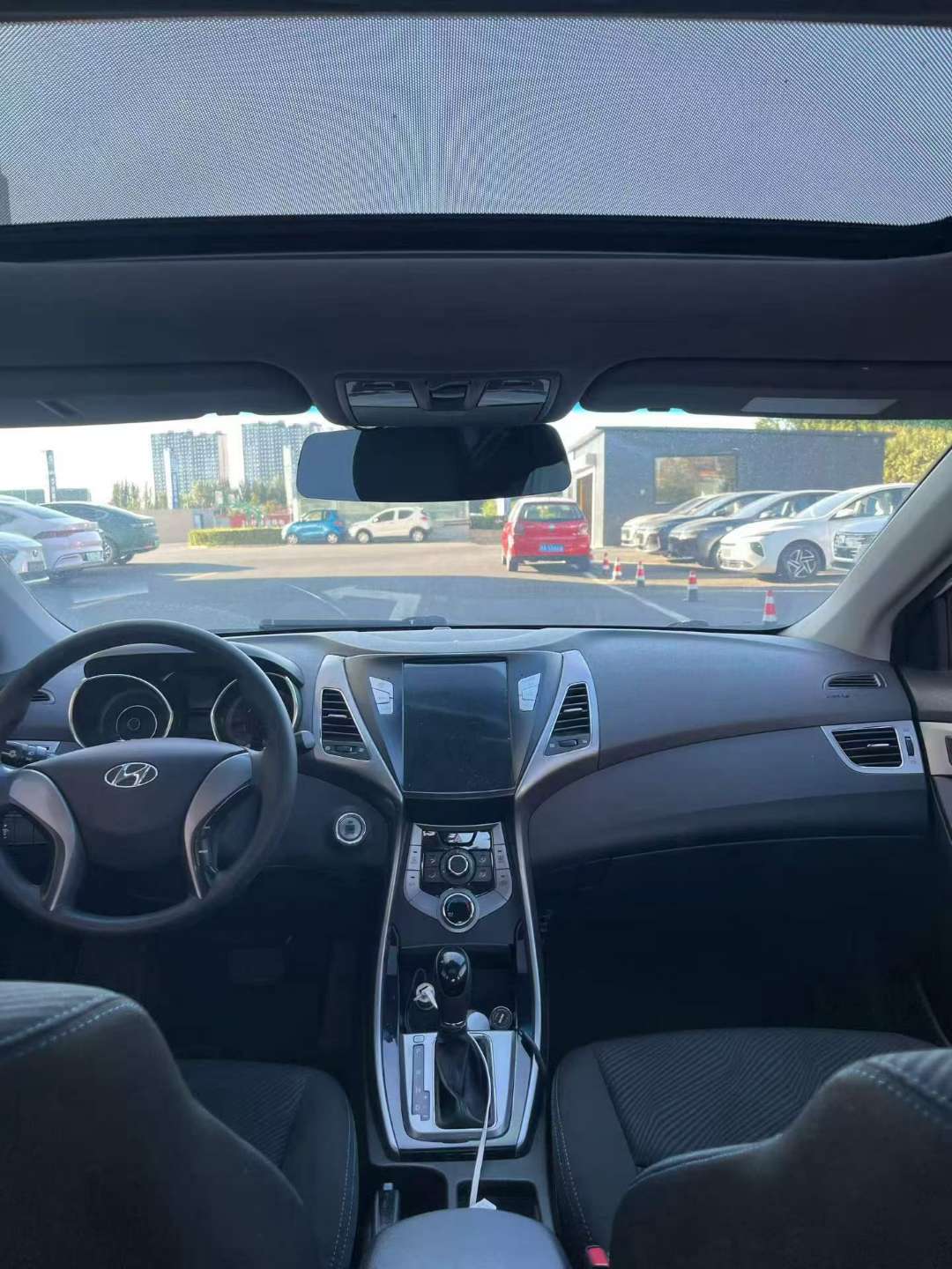 Hyundai Langdong 2012 1.6L Automatic 8