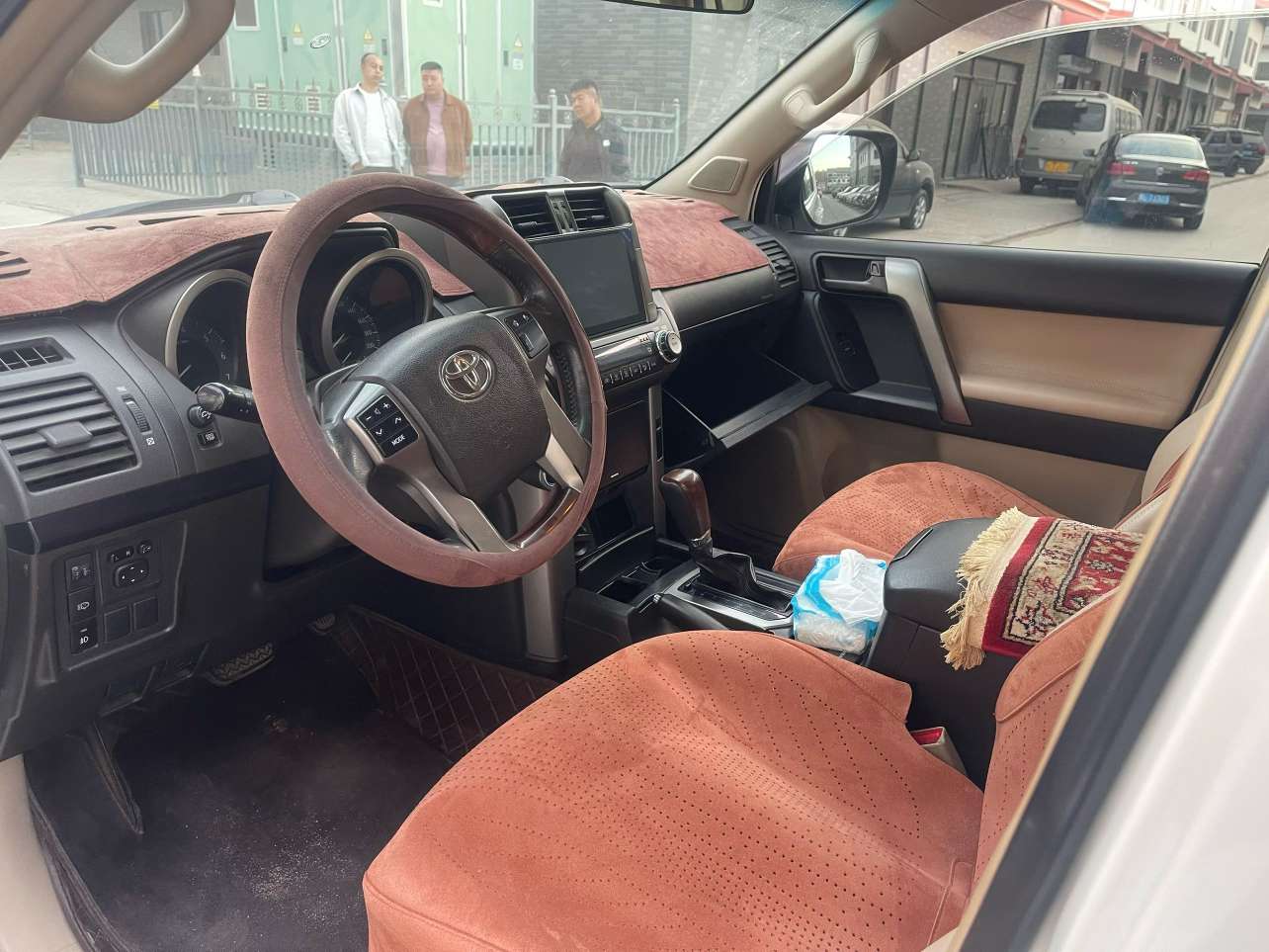 Toyota Prado 7-Seater 6