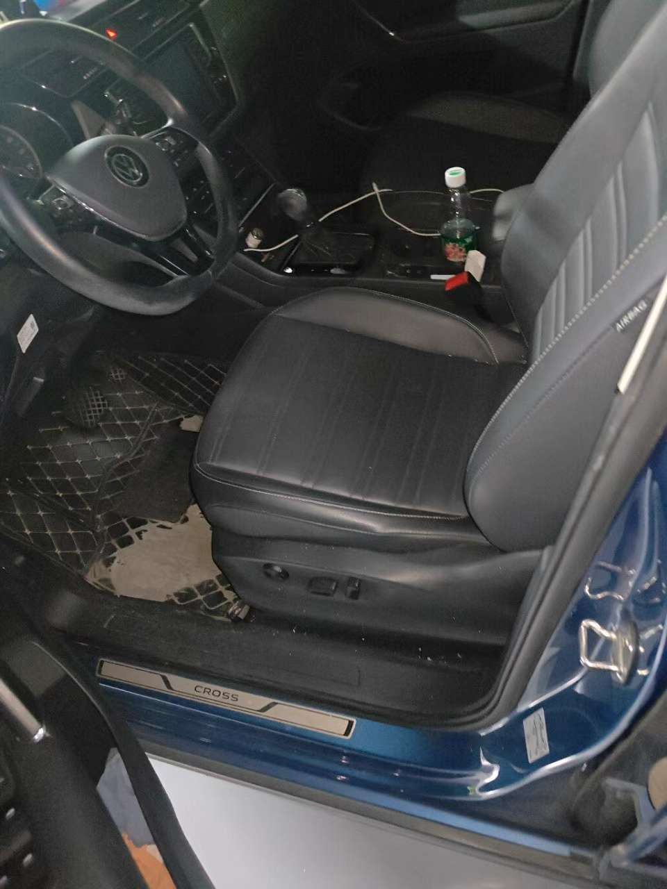 Volkswagen Touran 1.4T Explorer Seven-Seater 2