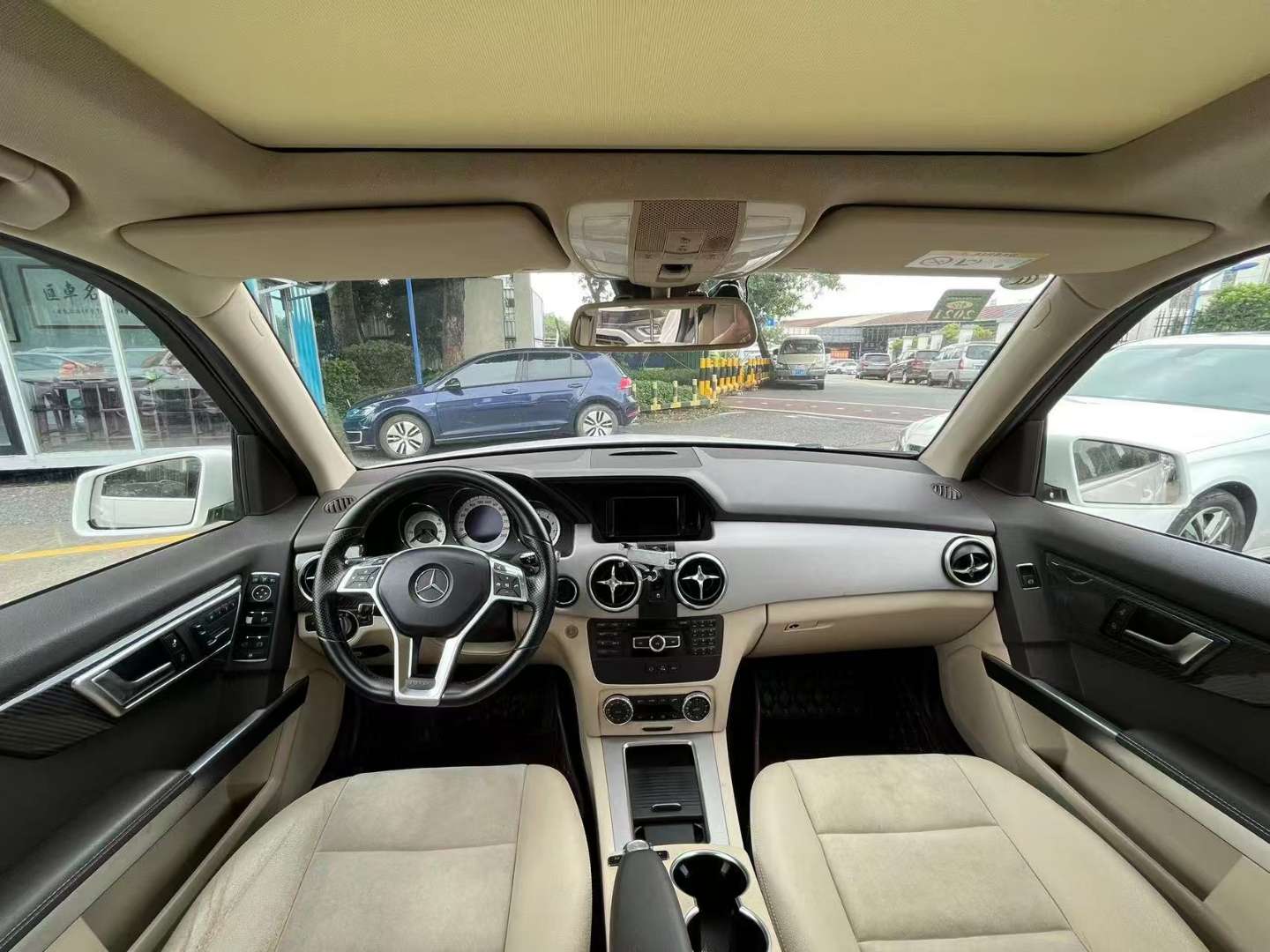 Mercedes-Benz GLK-Class GLK260 Dynamic 5
