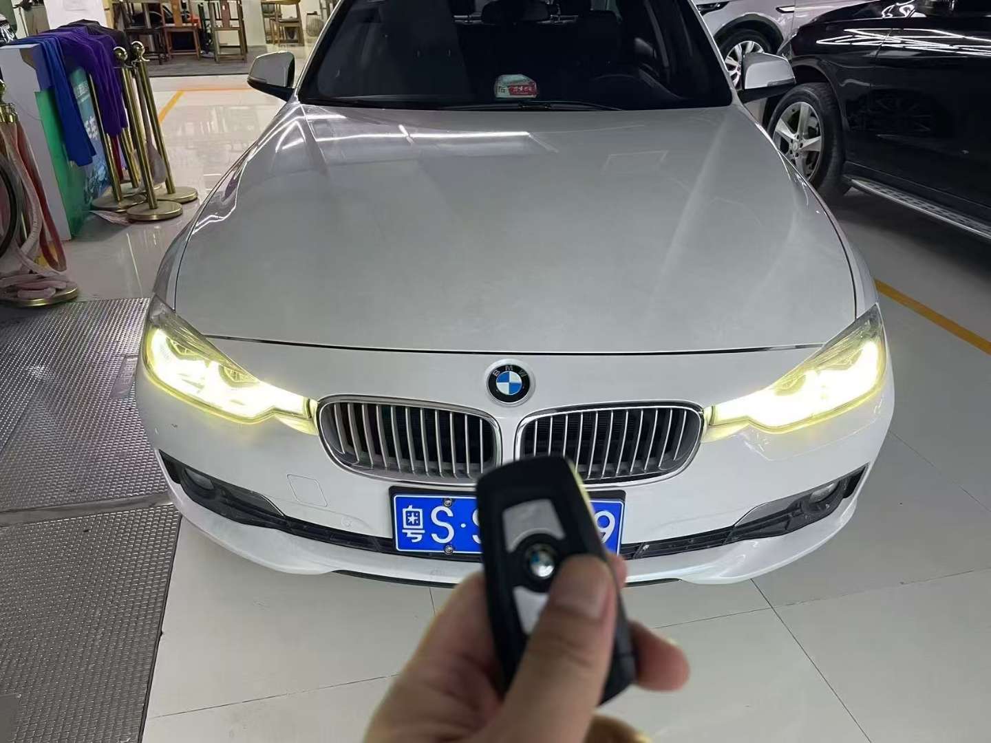 BMW 3 Series 320Li Style 2.0T
