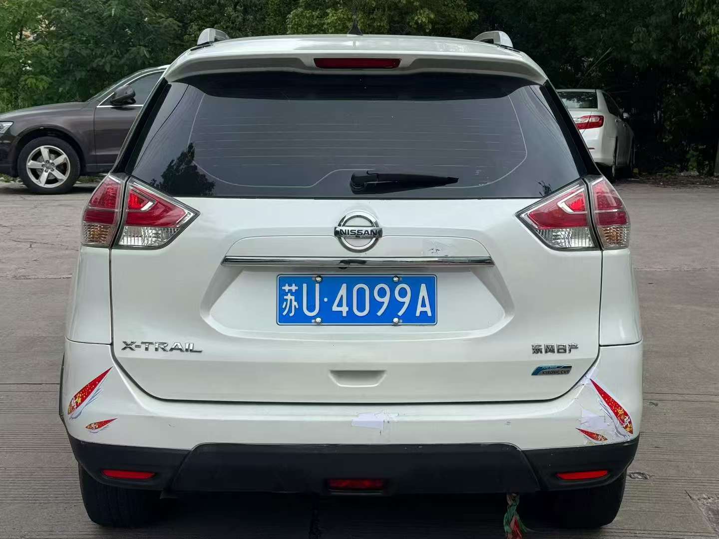 Nissan X-Trail 2.0L Automatic Sunroof High Trim 4