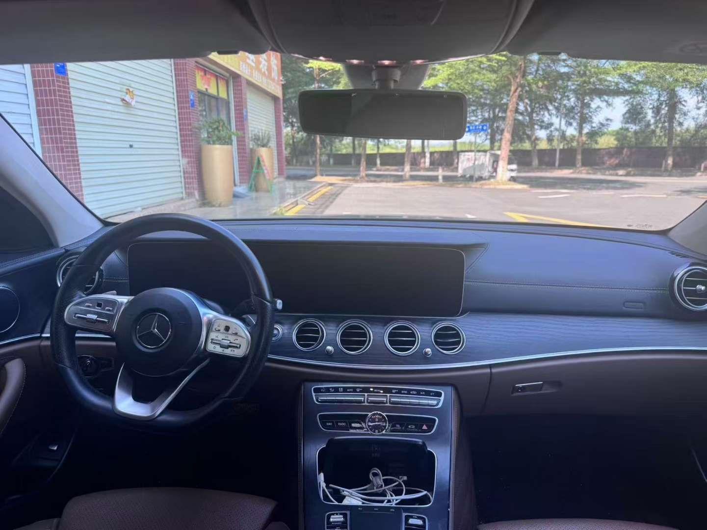 Mercedes-Benz E-Class 2019 2.0T 5