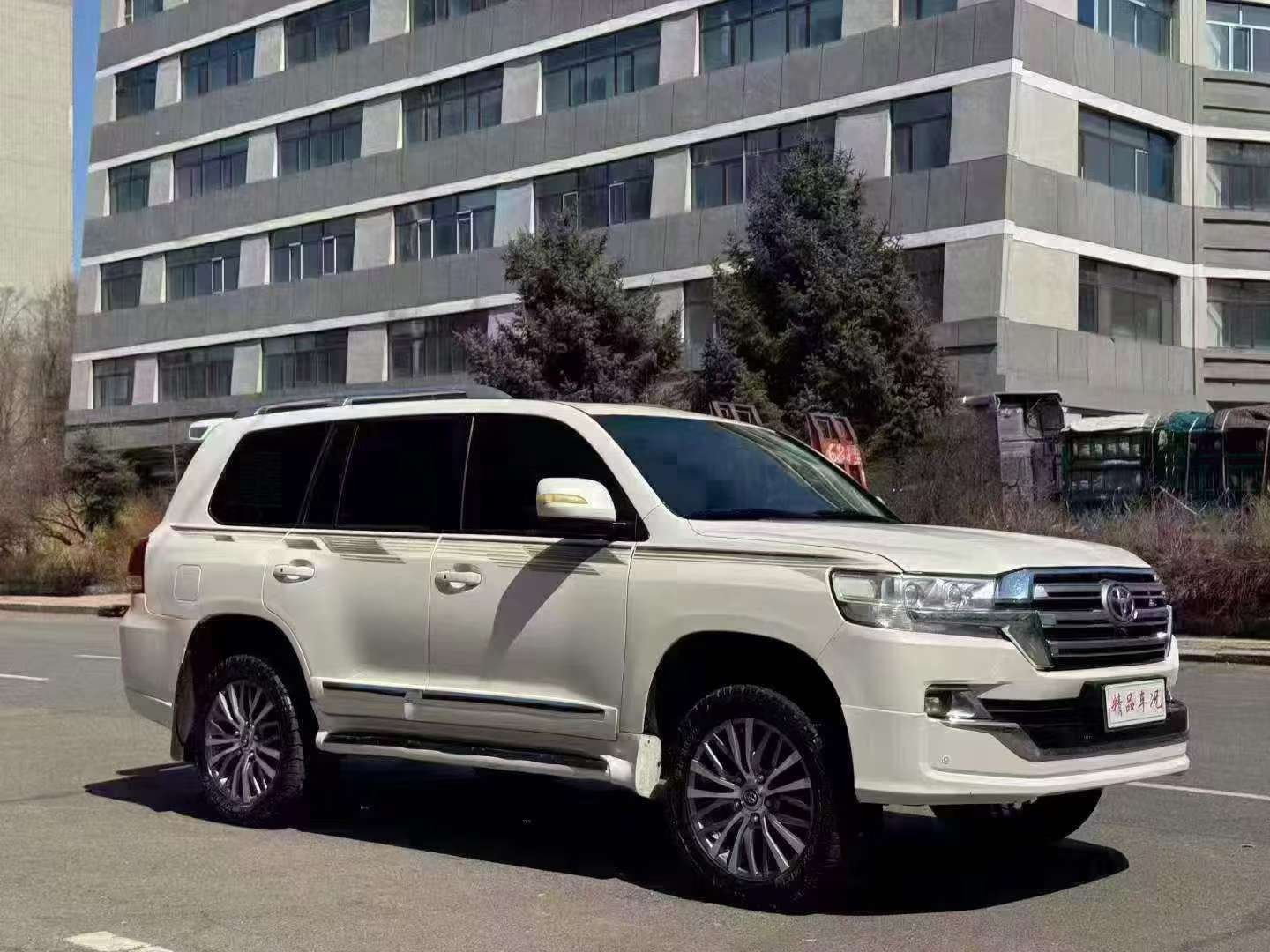 Toyota Land Cruiser 3
