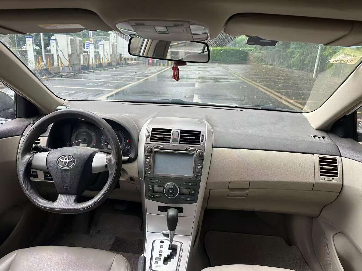 Toyota Corolla 1.8L Automatic Sunroof 5