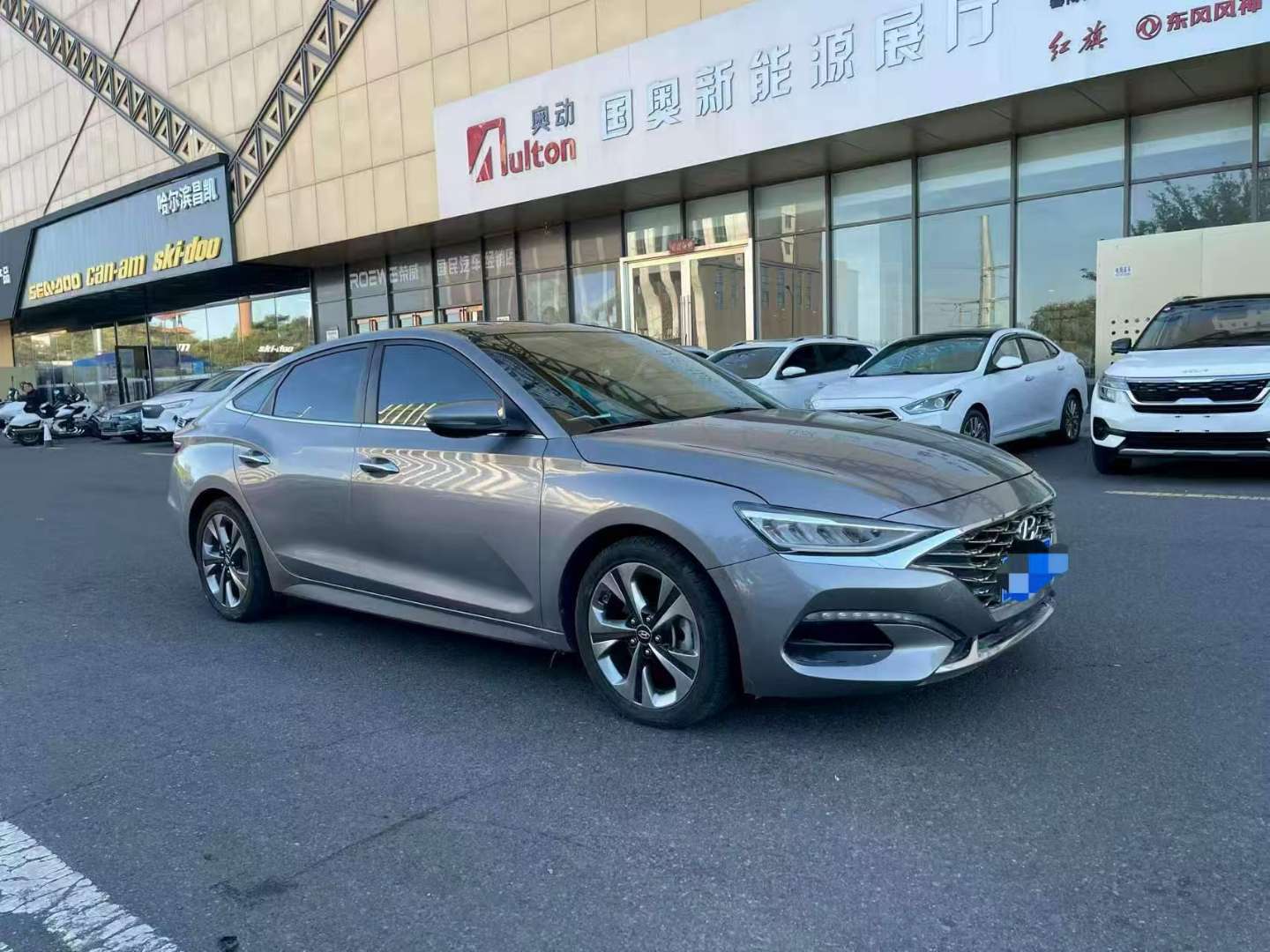 Hyundai Lafesta 2019 1.6L Automatic 3