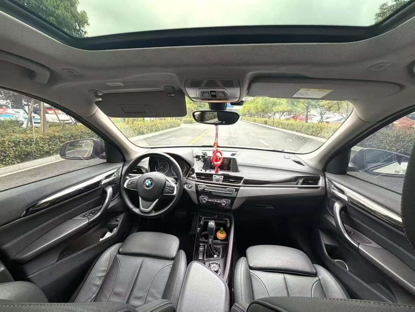 BMW X1 1.5T Premium 5