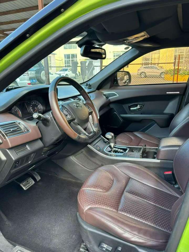 Landwind X7 2017 20th Anniversary Edition 2.0T 4