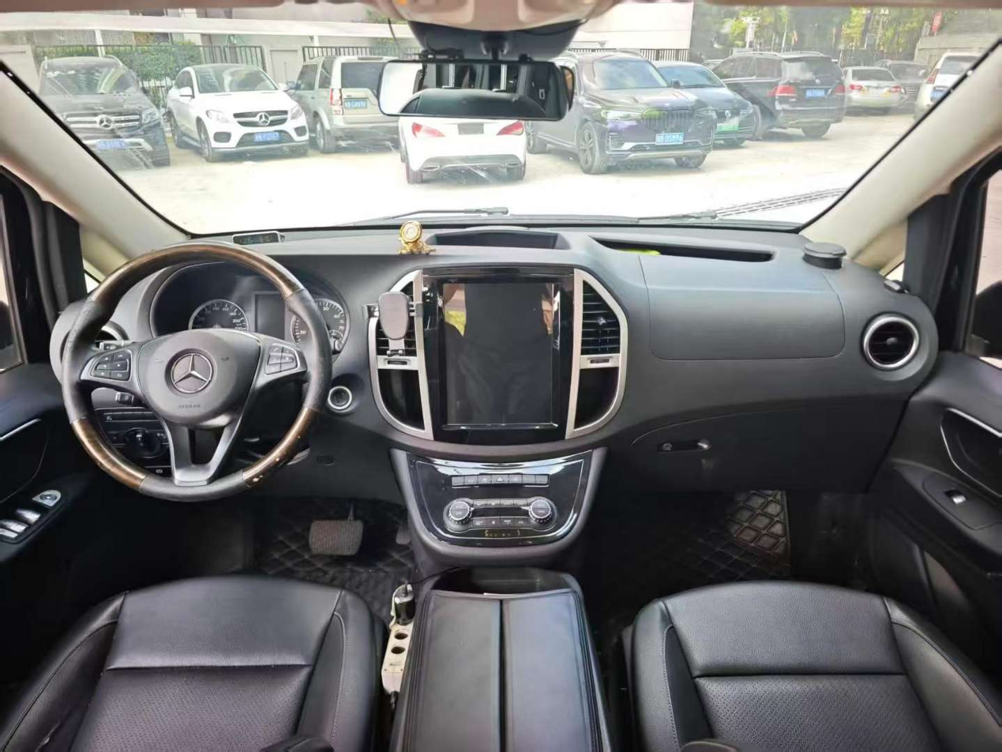 Mercedes-Benz Vito 2018 2.0T 7-Seater Business Edition 5