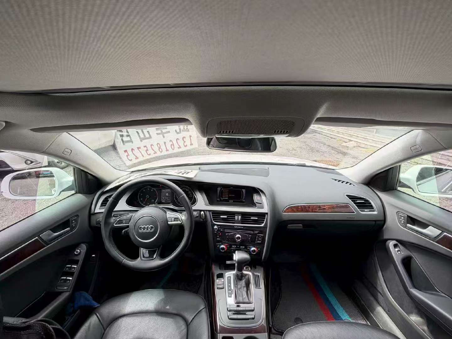 Audi A4L 2.0T Top Trim 3