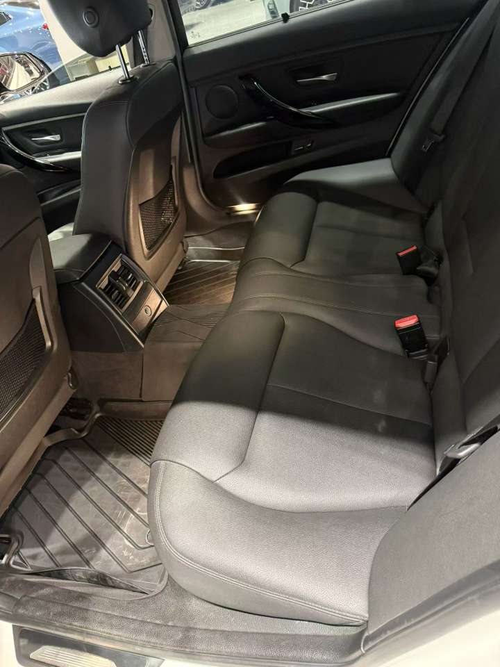 BMW 3 Series 2017 320Li M Sport 3