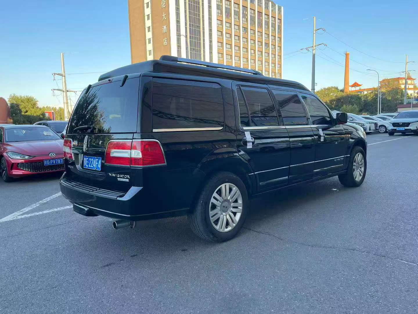 Lincoln Navigator 2011 5.4 Automatic Leader I 4