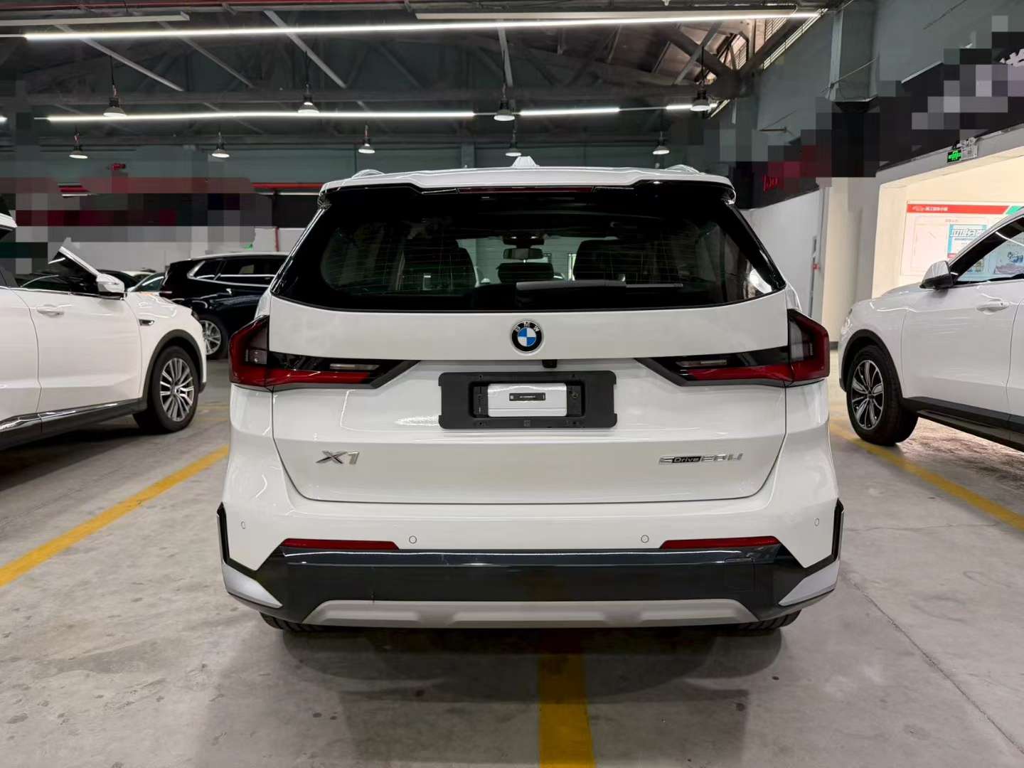 BMW X1 23 sDrive20Li 1.5T X Design Package 8