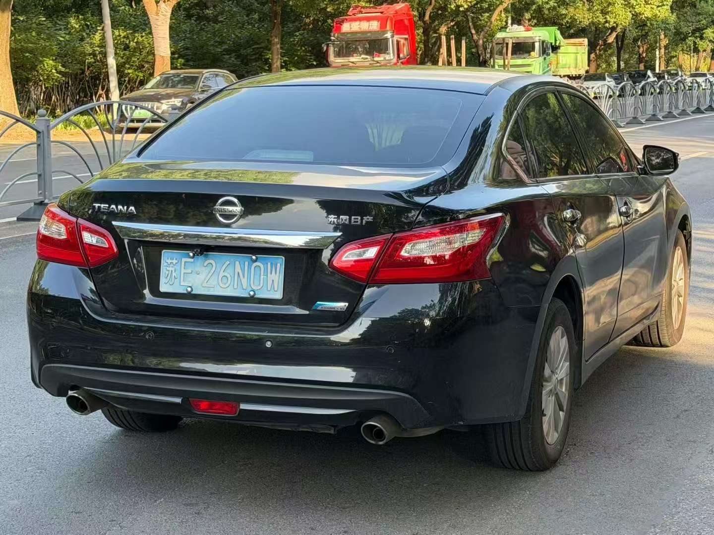 Nissan Altima 2017 2.0L Automatic Sunroof 6