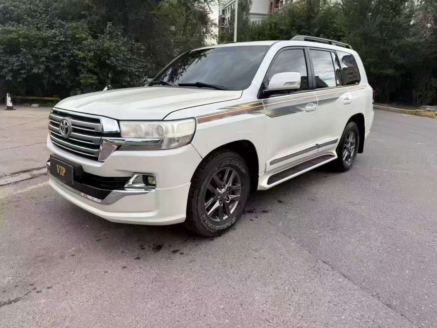 Toyota Land Cruiser 2014 5-Seater 2