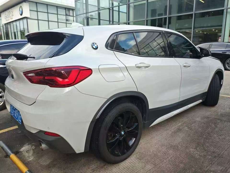 BMW X2 2020 sDrive20i M Off-Road Sport 4