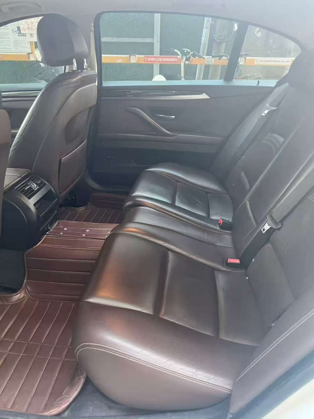 BMW 5 Series 2015 525Li Luxury 7