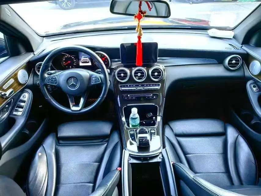Mercedes-Benz GLC GLC260 2.0T 4WD Luxury 5