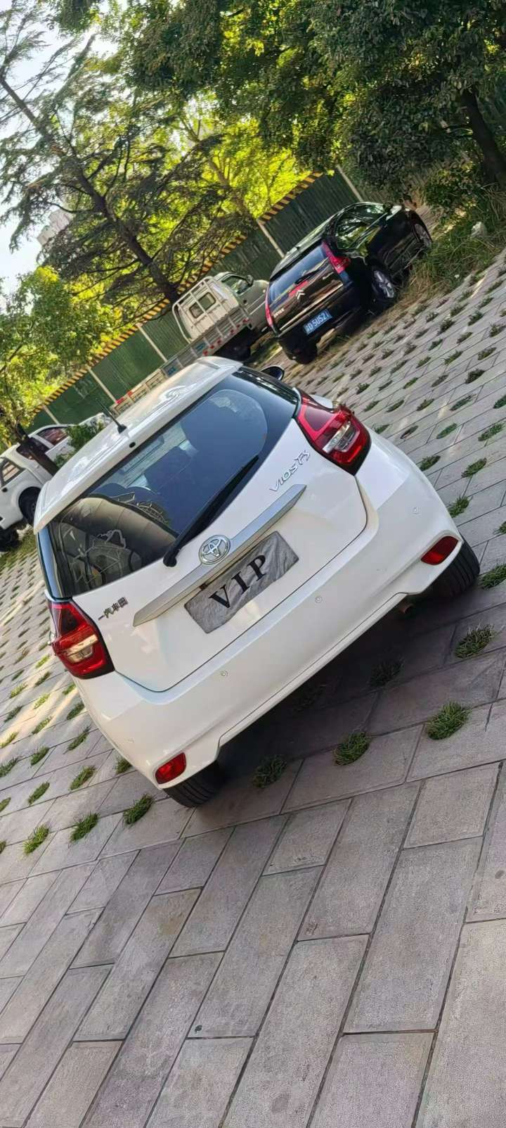 Toyota Vios FS 8