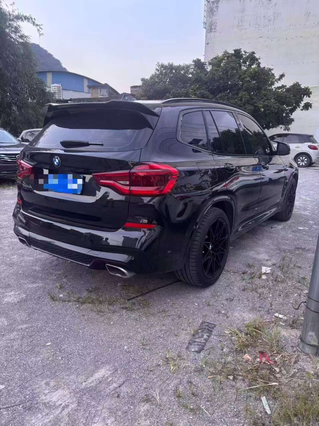BMW X3 xDrive28i Leading M Sport Package 3