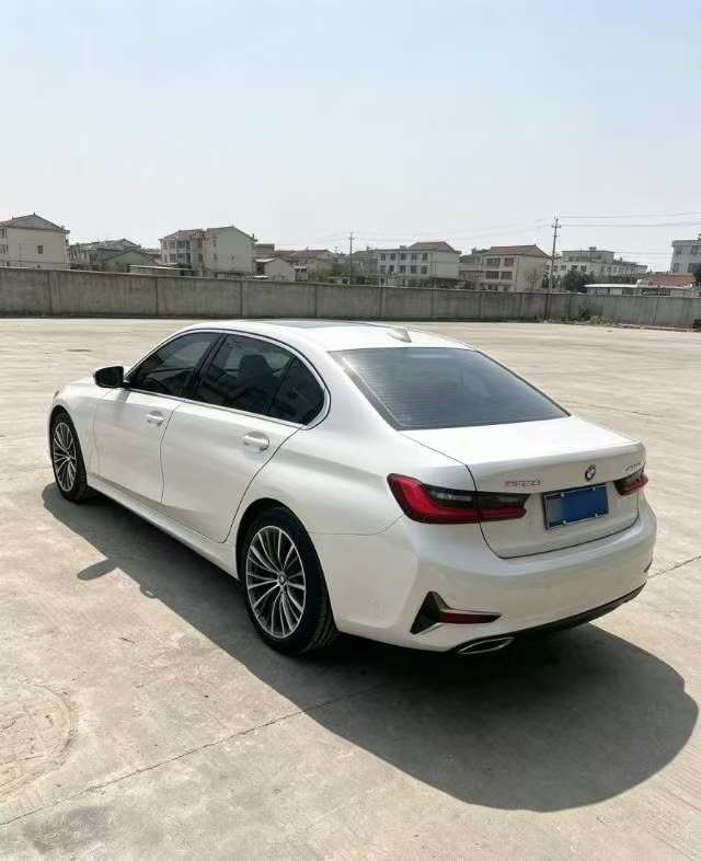BMW 3 Series 2.0T First Edition 3