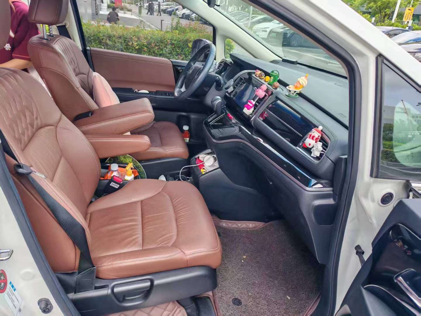 Honda Elysion 4