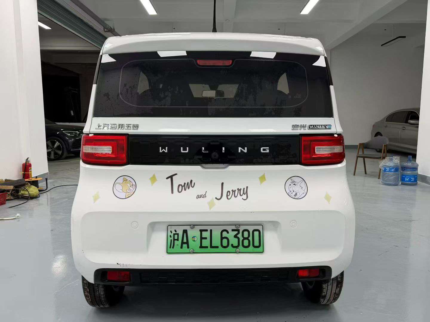Wuling MINI 8