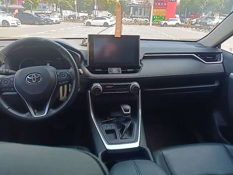 Toyota RAV4 3