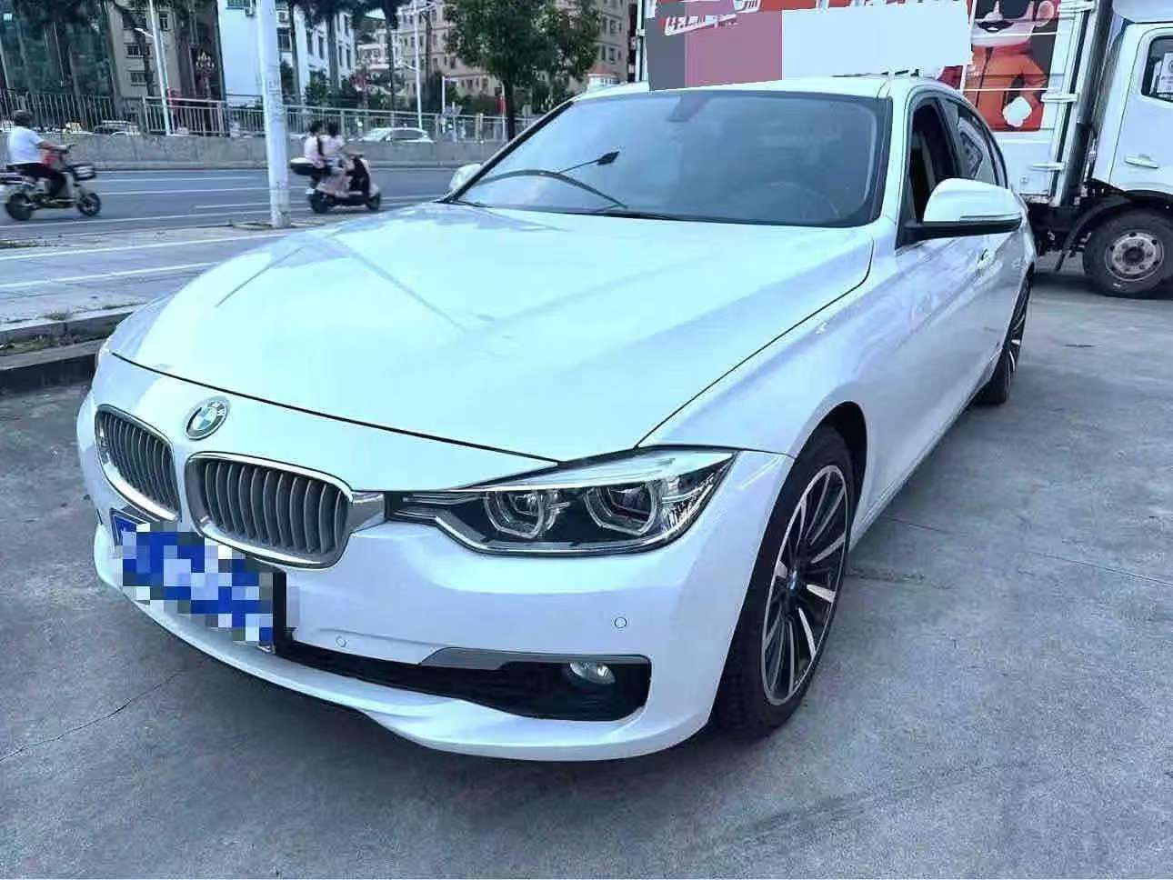 BMW 3 Series 2018 320Li Fashion 2