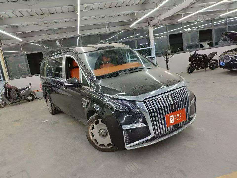Mercedes-Benz Vito 2