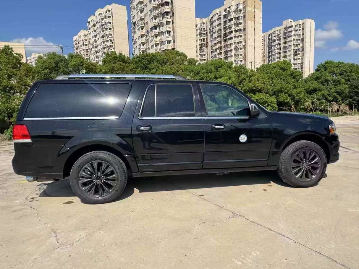 Lincoln Navigator 4WD Extended 3.5TT 7