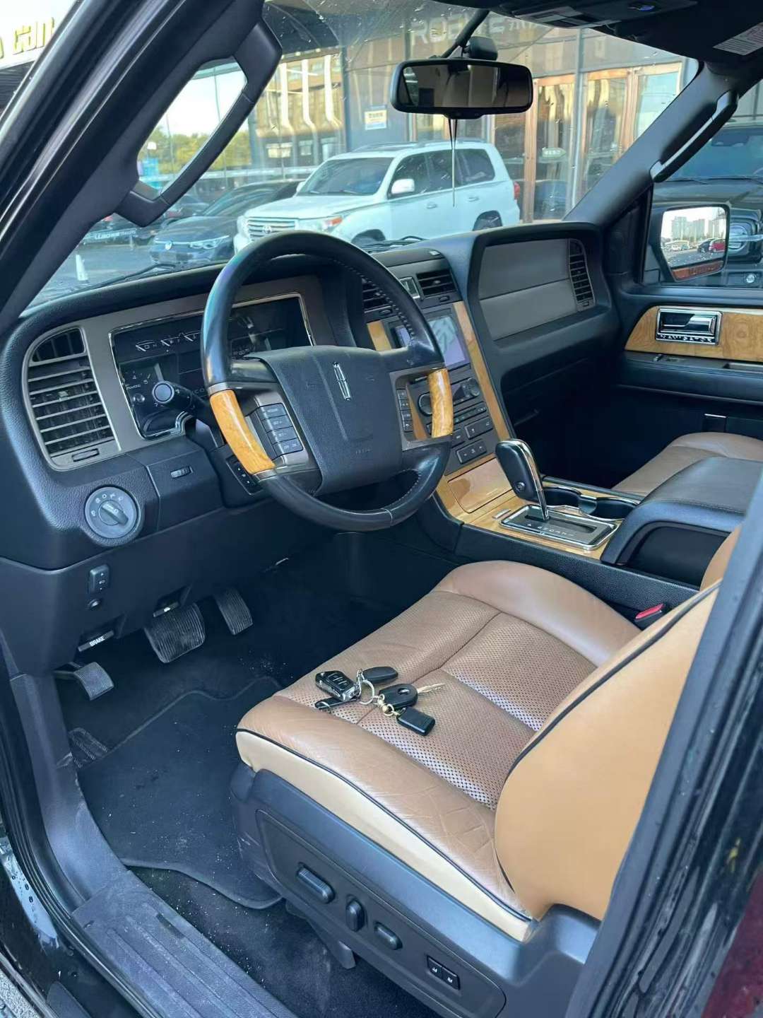 Lincoln Navigator 2011 5.4 Automatic Leader I 7