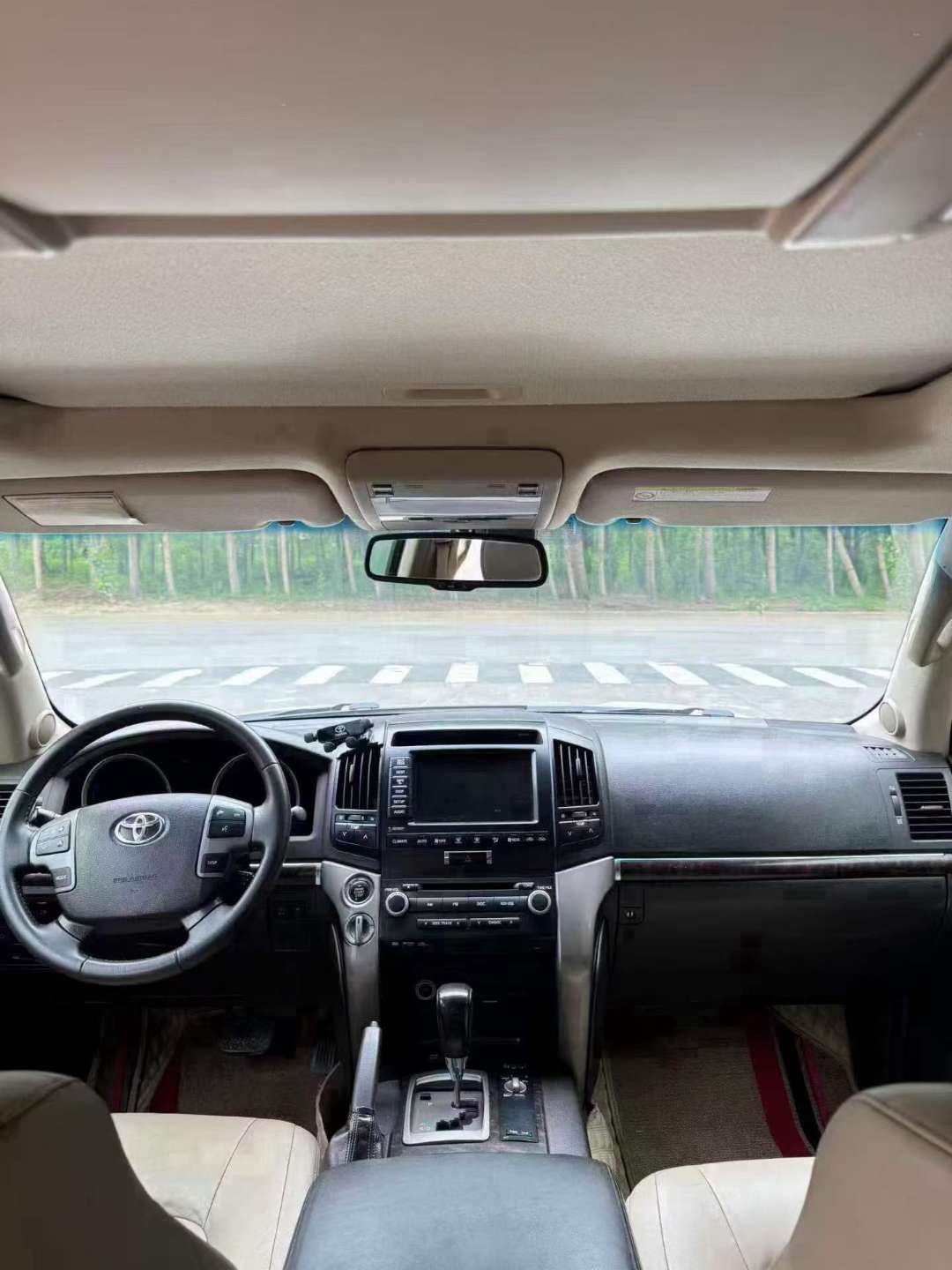 Toyota Land Cruiser 2011 4700 VXR 8