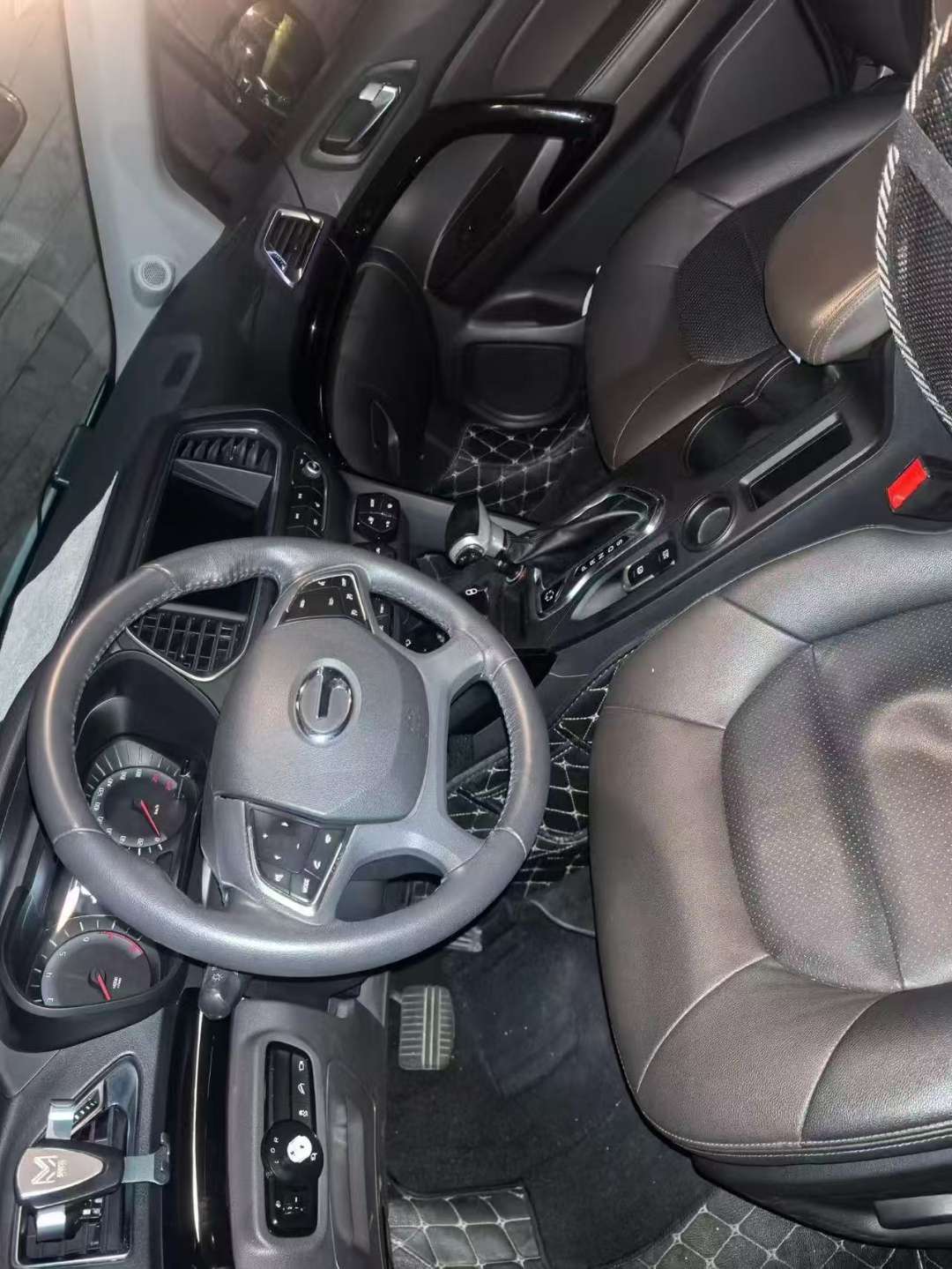 GAC Trumpchi GS4 1.5T Luxury Edition 3