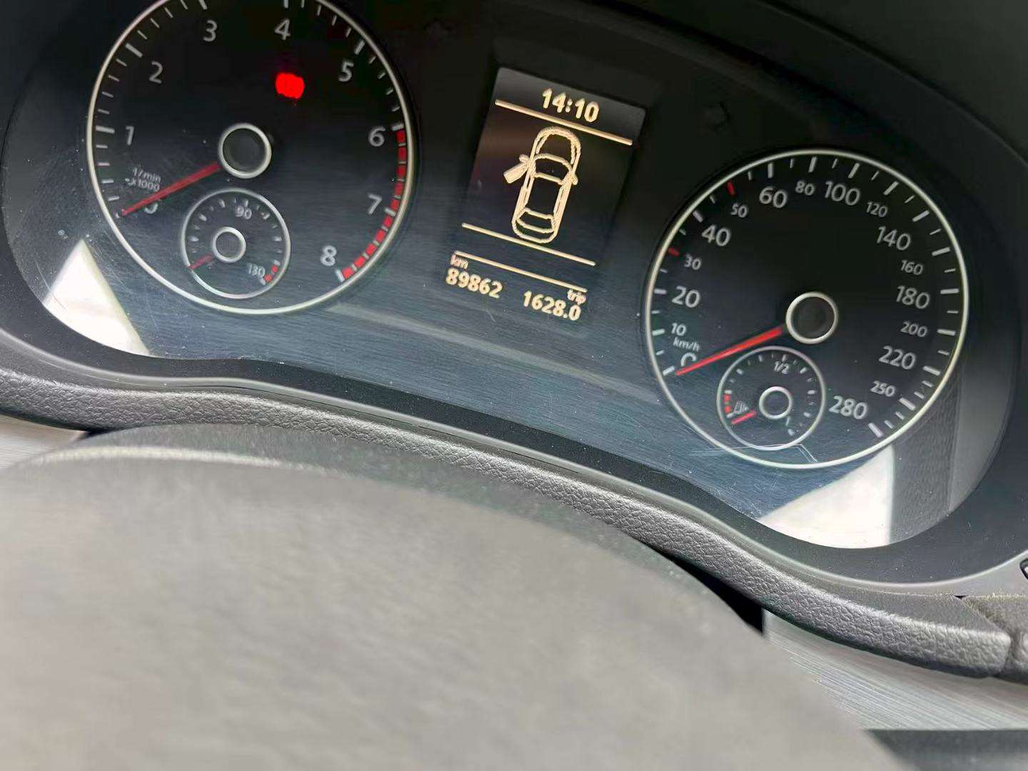 Volkswagen Santana 5