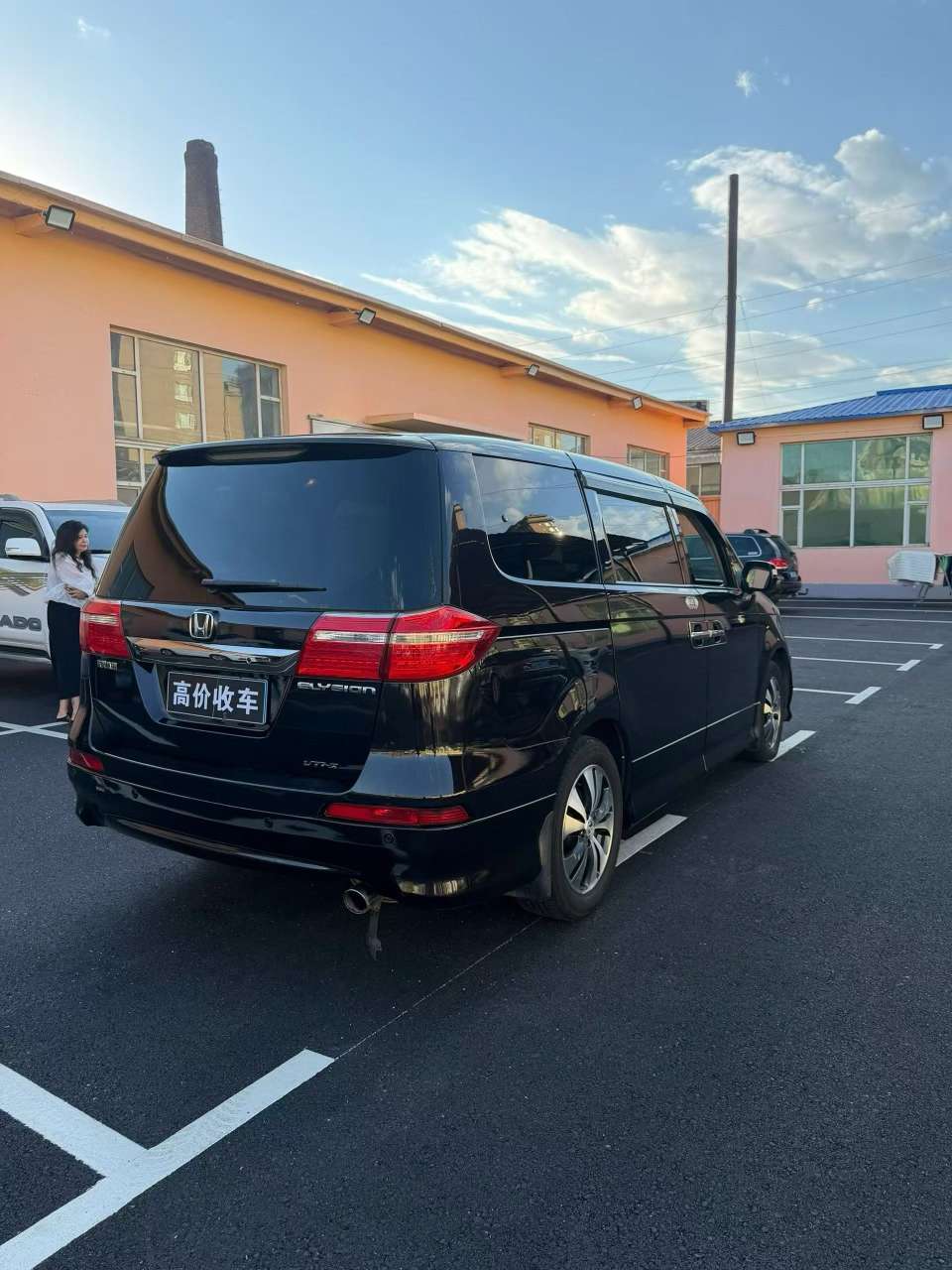 Honda Elysion 2015 2.4L High Trim 7-Seater 5