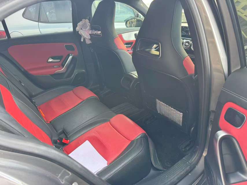 Mercedes-Benz A-Class 2.0T 4MATIC Special Edition 6