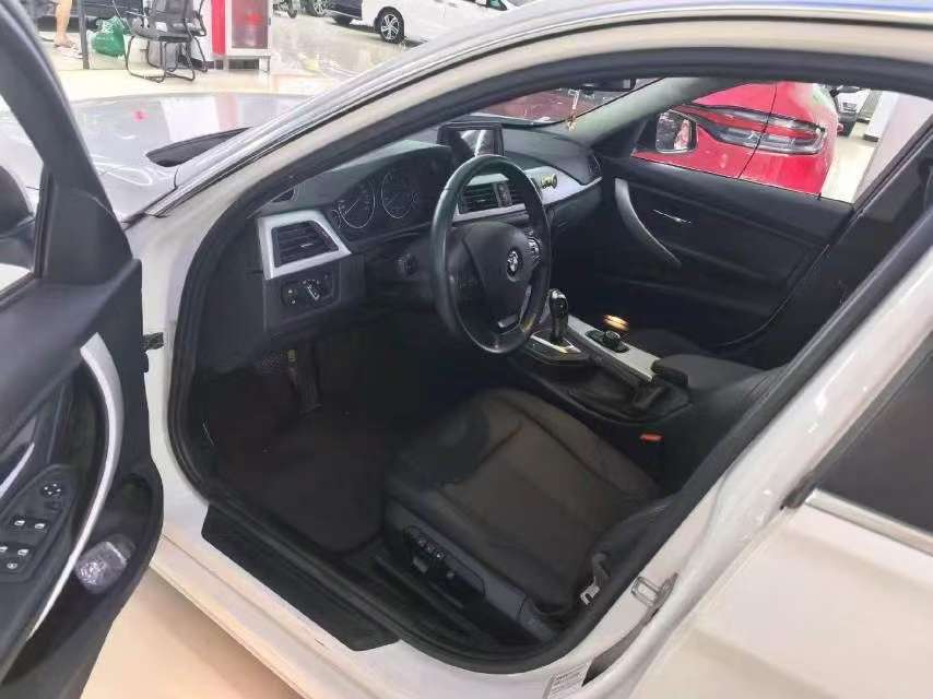 BMW 3 Series 320Li Fashion Edition 3