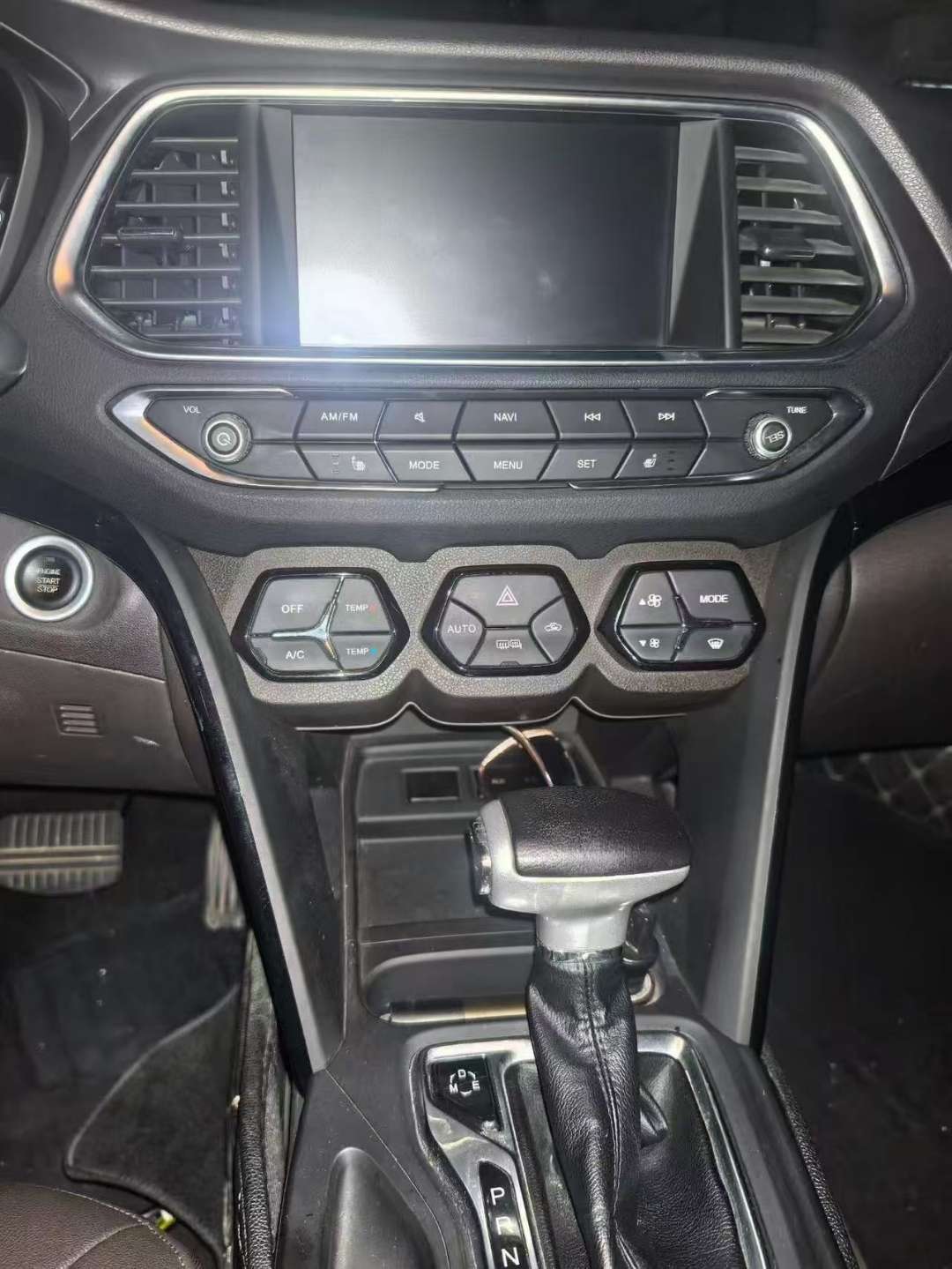 GAC Trumpchi GS4 1.5T Luxury Edition 4