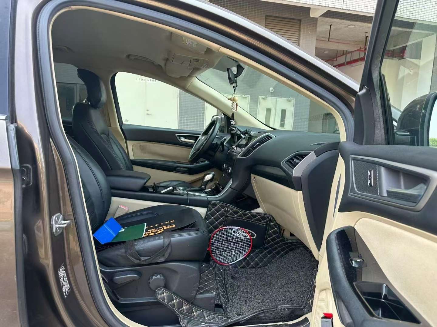 Ford Edge 2.0T 2WD Elite 5-Seater 8