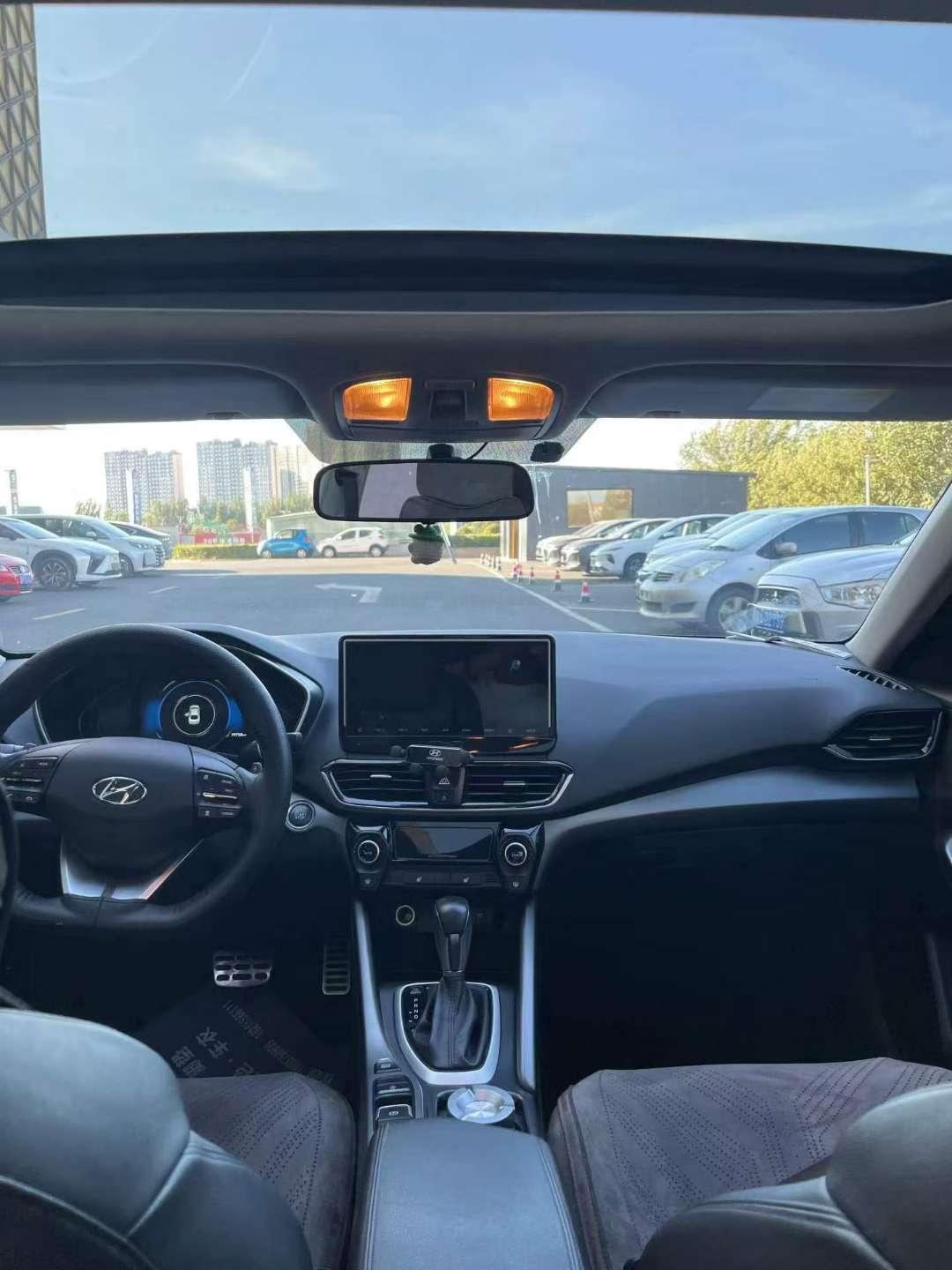 Hyundai Lafesta 2019 1.6L Automatic 8
