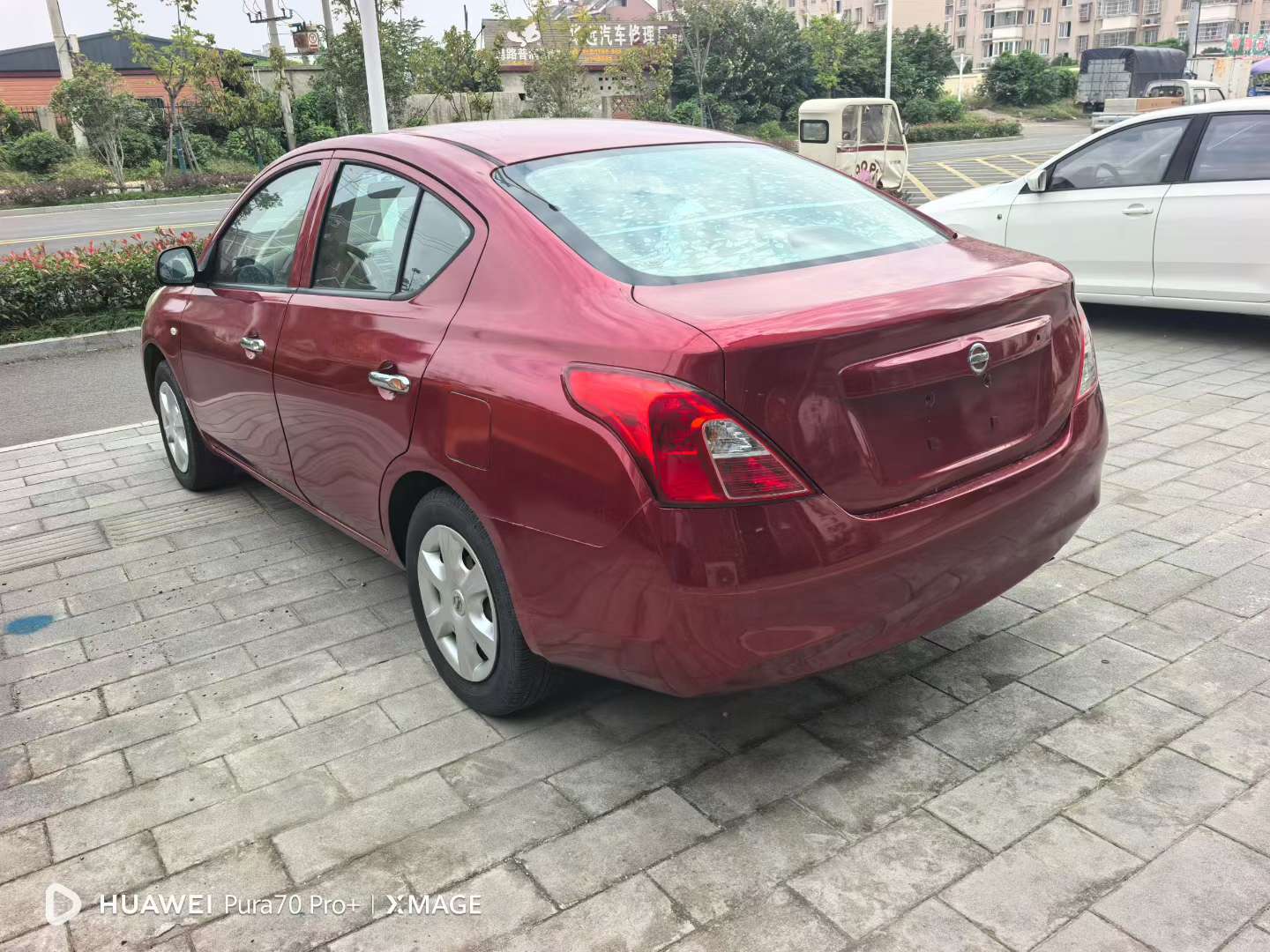 Nissan Sunny