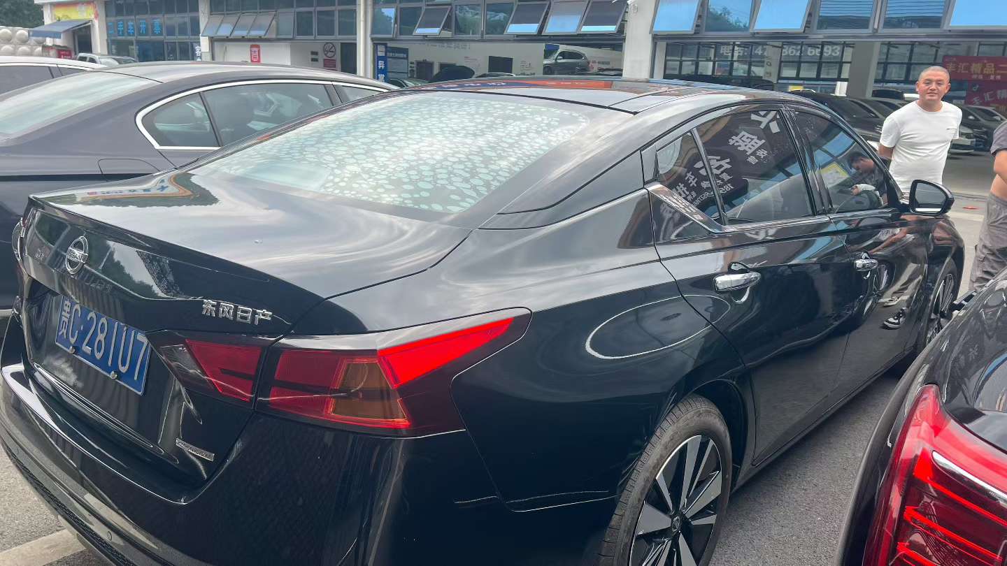 Nissan Teana 7