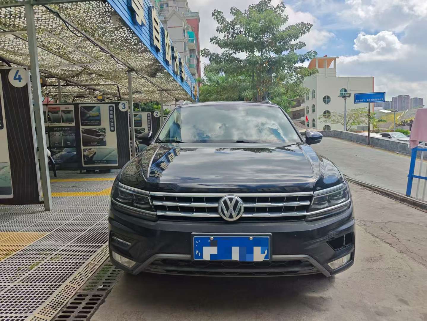 Volkswagen Tiguan L 380TSI Automatic 4WD Luxury Edition
