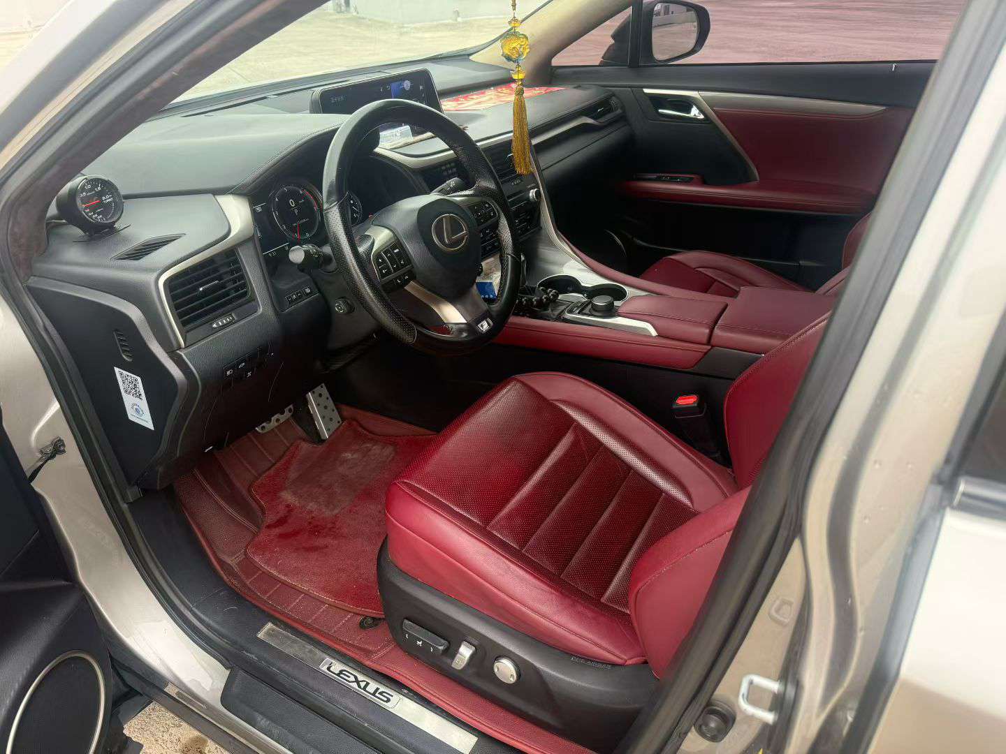 Lexus RX 2.0T AWD F SPORT Edition 4
