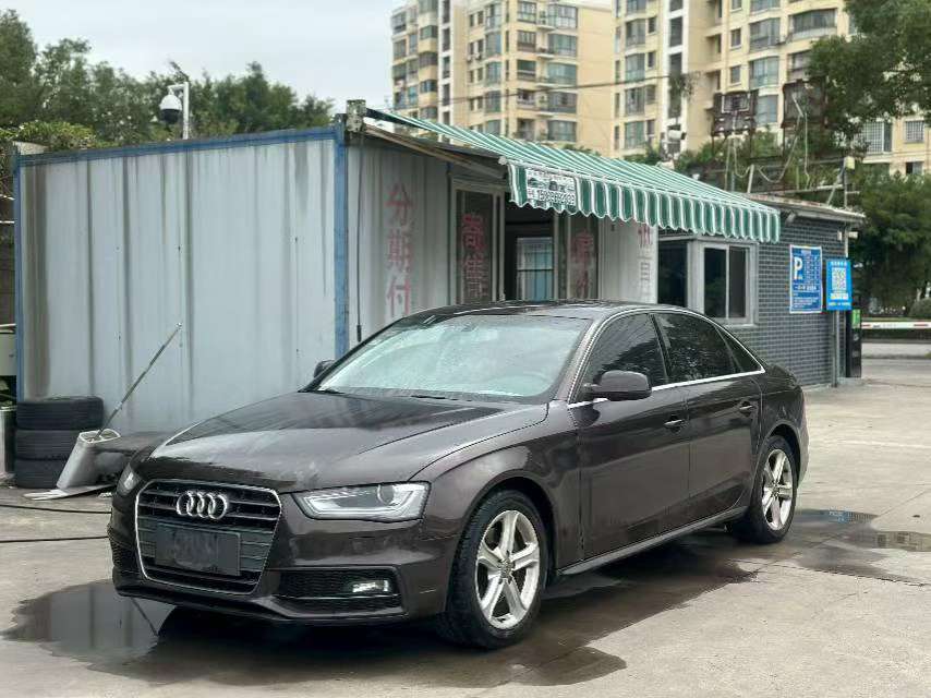 Audi A4L 2015 45 TFSI 4WD 2.0T Sport